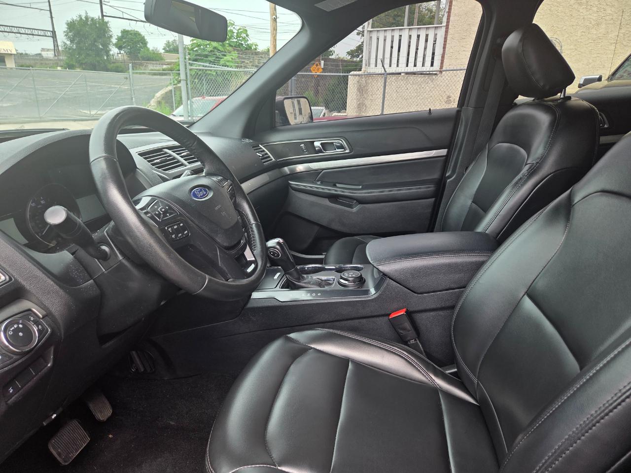 Ford Explorer  2019