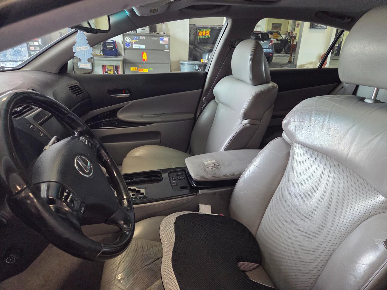 Lexus GS 300  2006