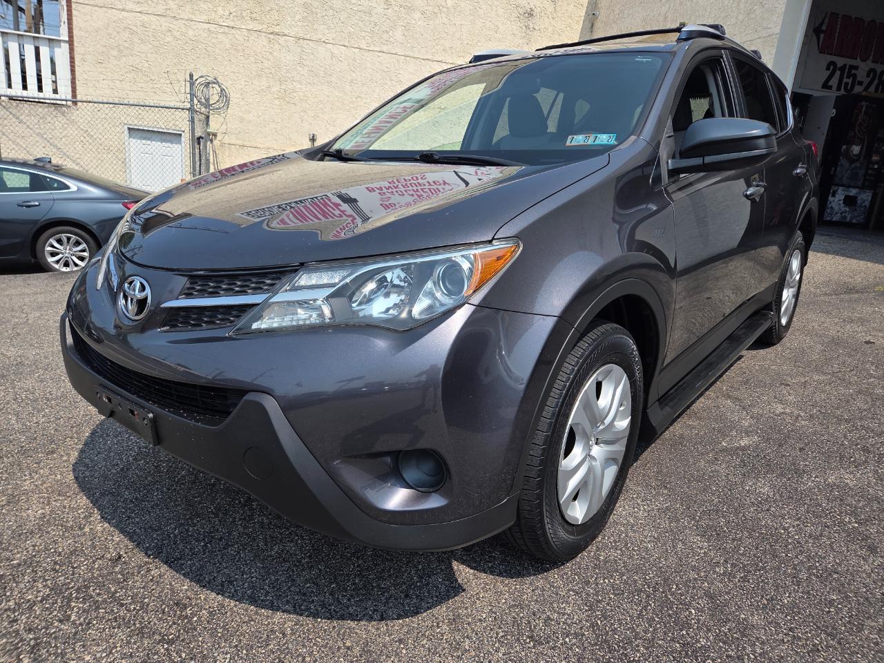 Toyota RAV4  2015