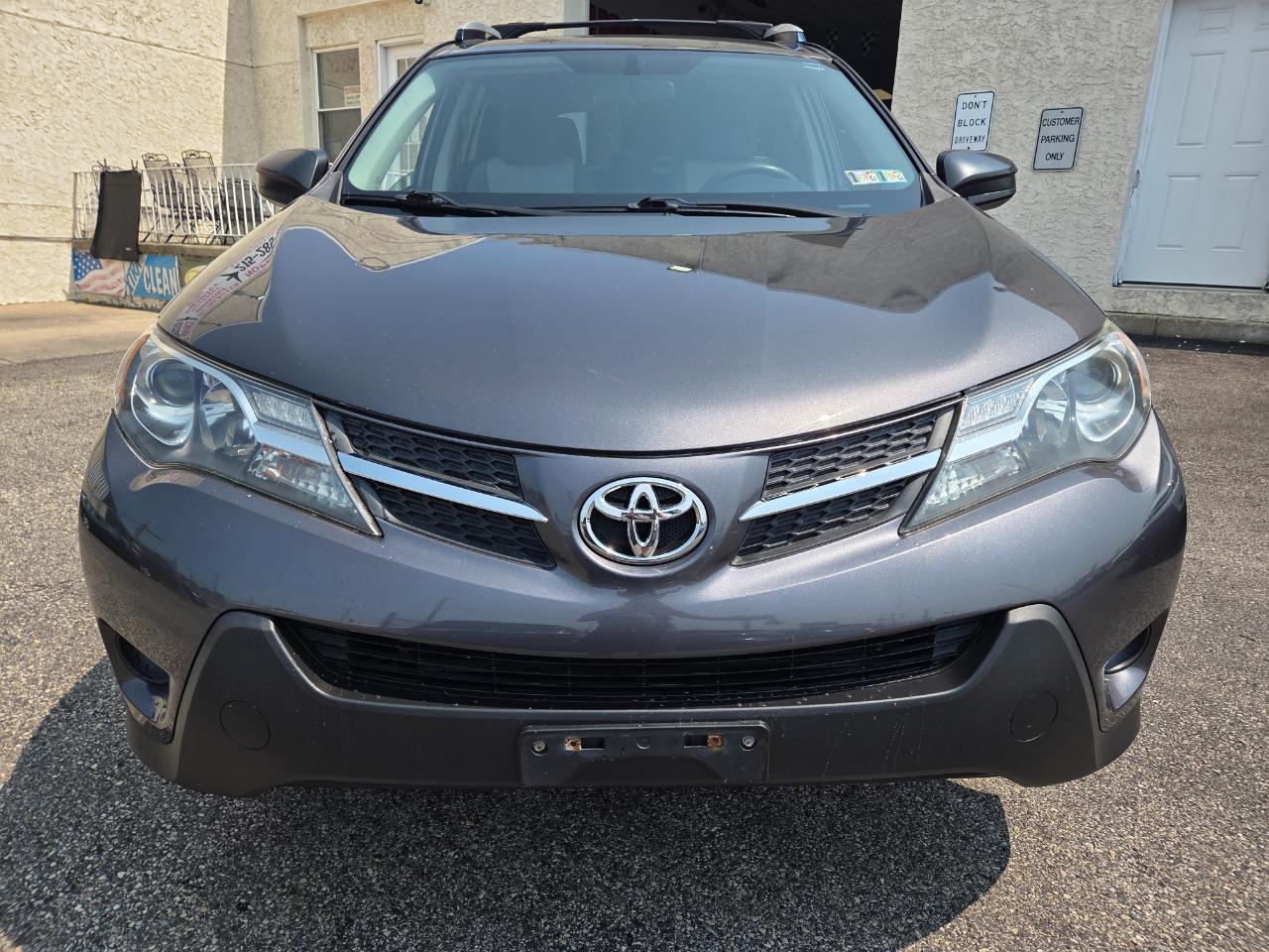 Toyota RAV4  2015