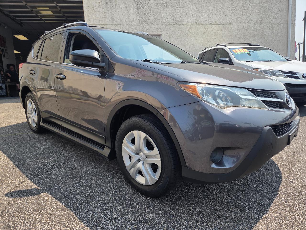 Toyota RAV4  2015