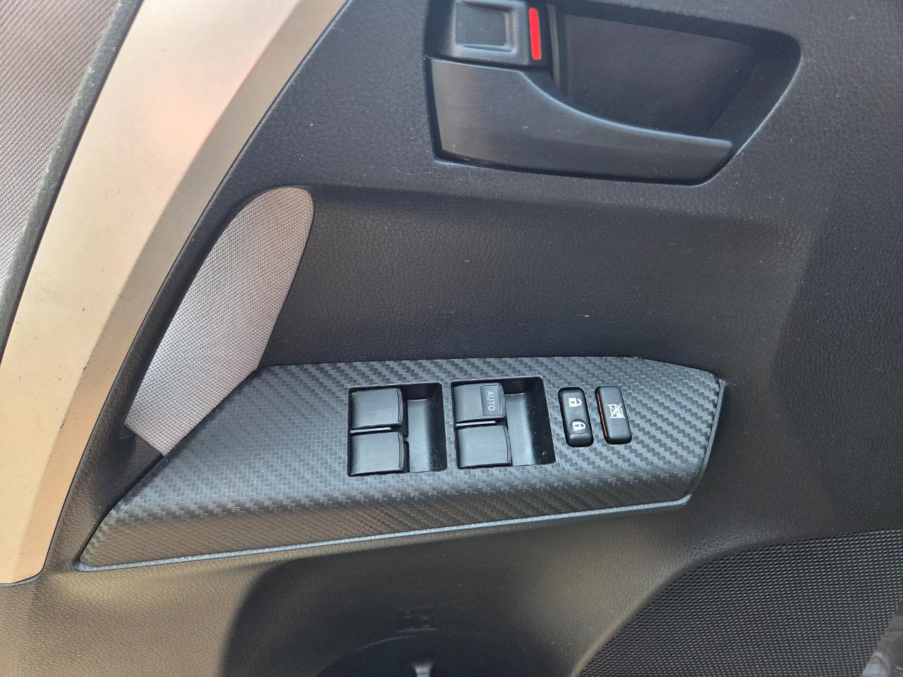 Toyota RAV4  2015