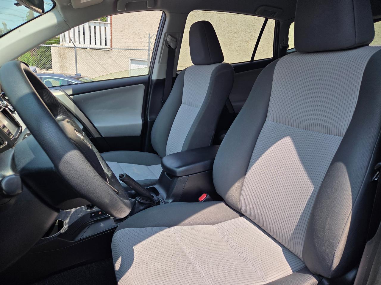 Toyota RAV4  2015