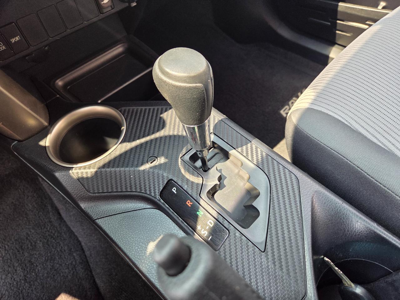 Toyota RAV4  2015