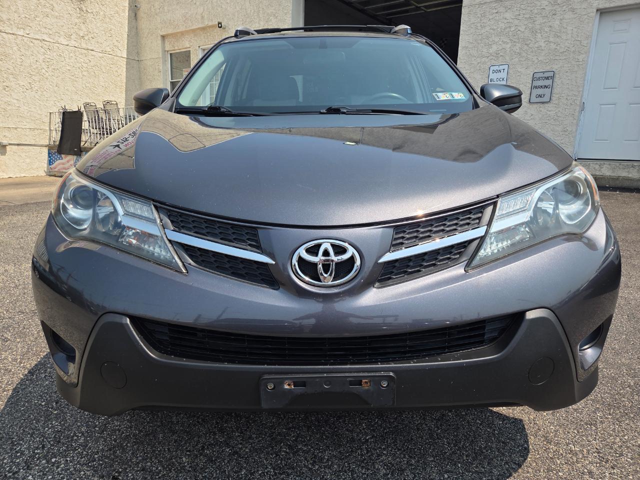 Toyota RAV4  2015