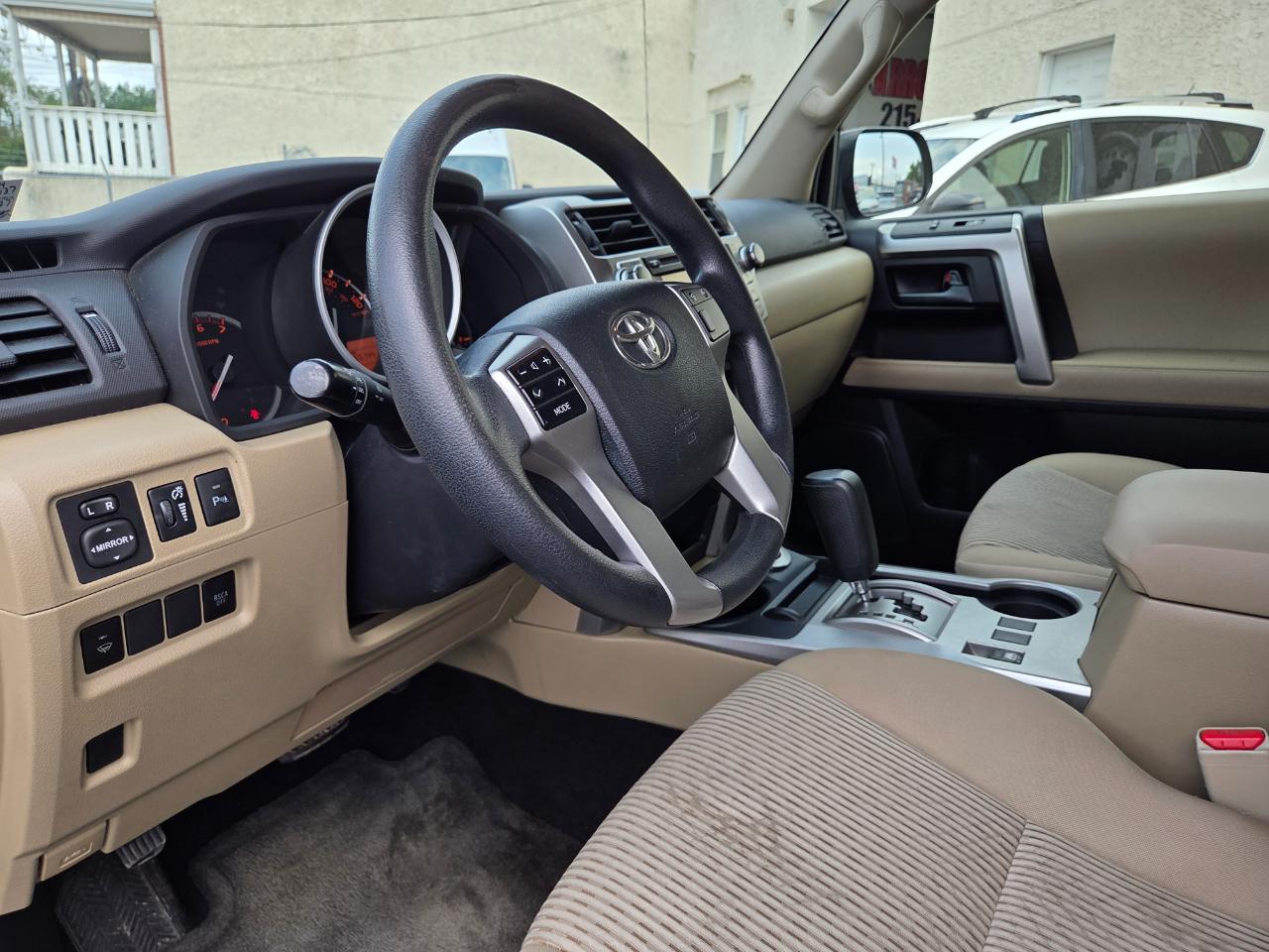 Toyota 4Runner  2013
