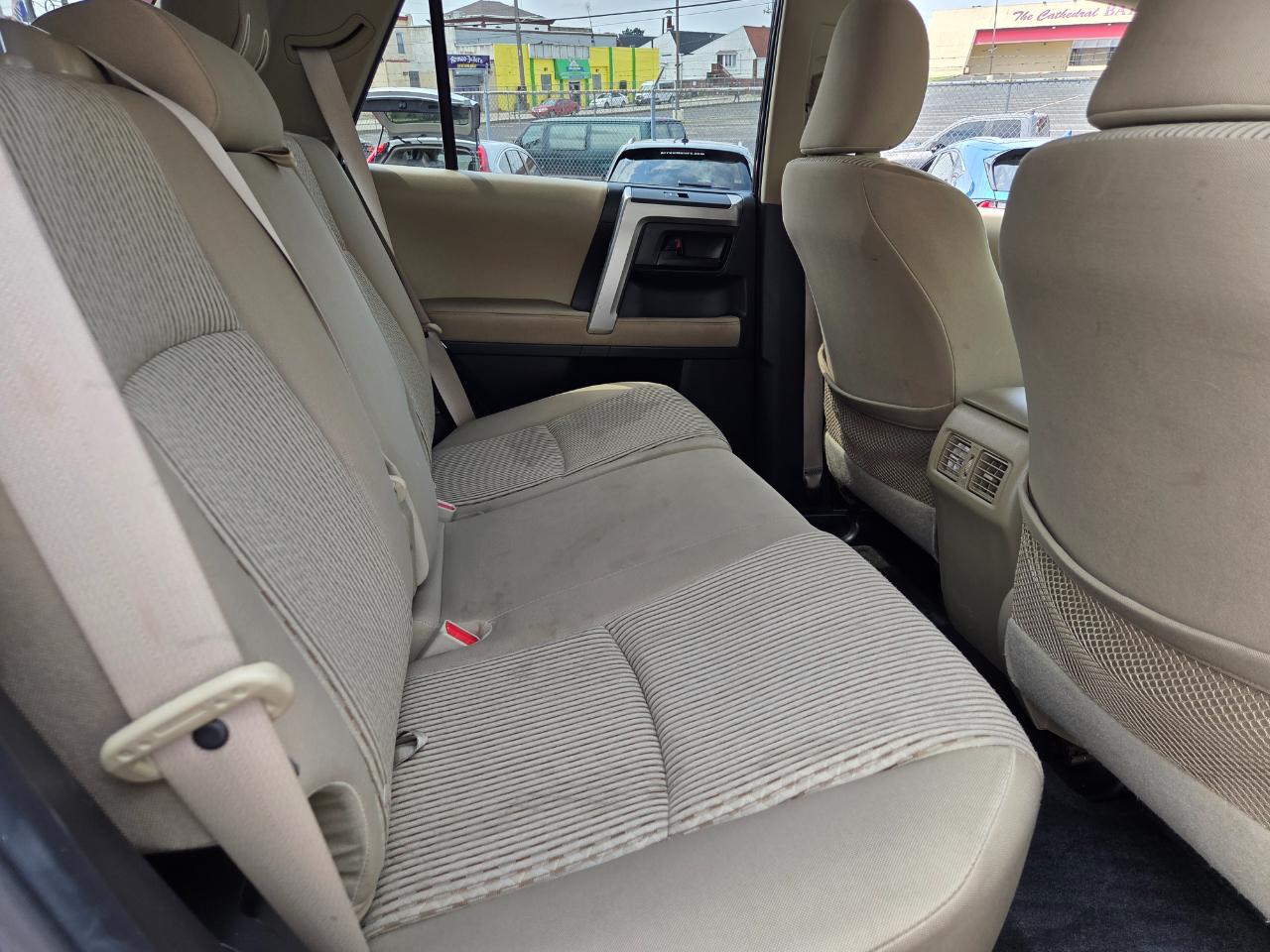 Toyota 4Runner  2013