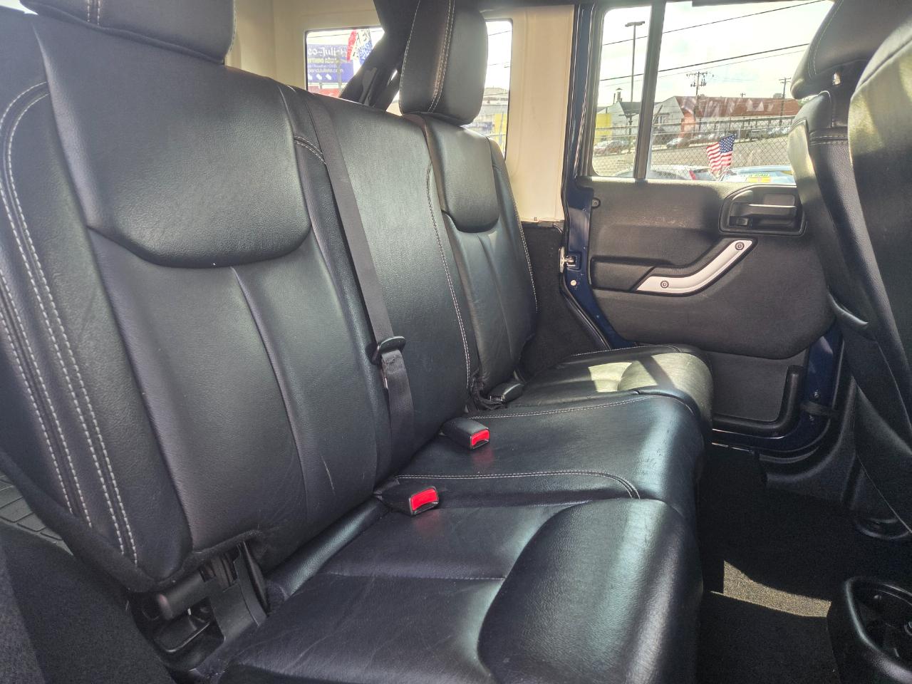 Jeep Wrangler Unlimited  2013