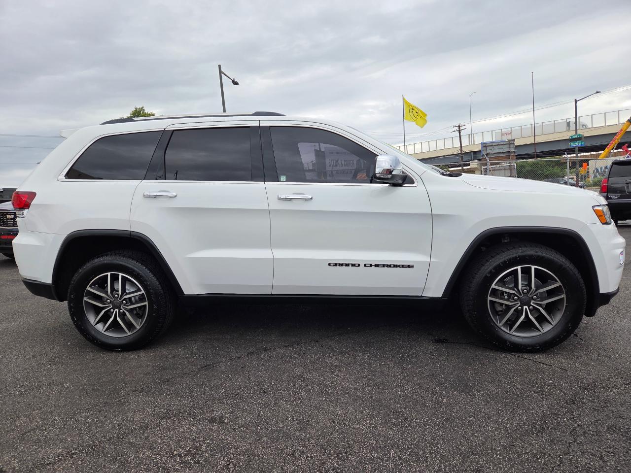 Jeep Grand Cherokee  2020
