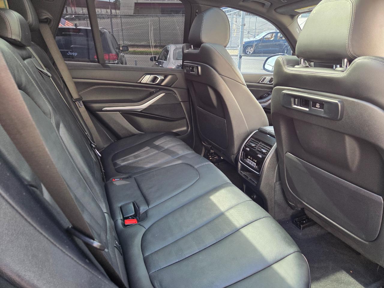 BMW X5  2022