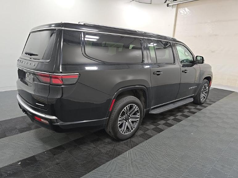 Jeep Wagoneer L  2024