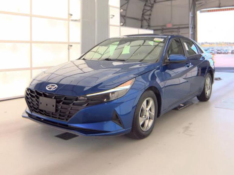 2021 Hyundai Elantra SE Sedan 4D