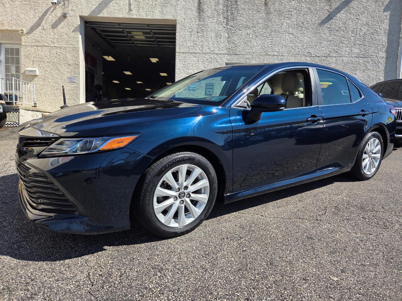 Toyota Camry  2018