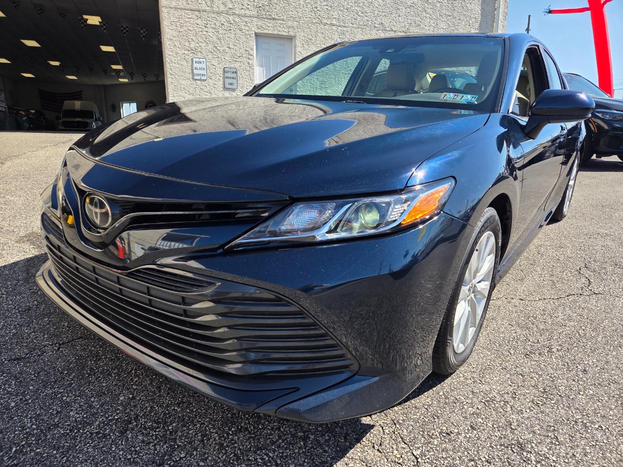Toyota Camry  2018