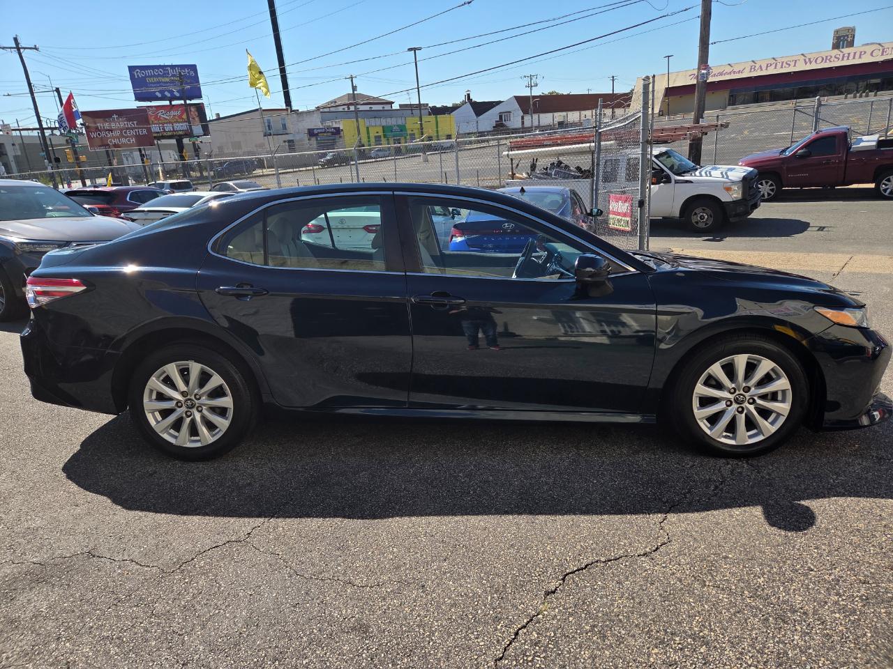 Toyota Camry  2018