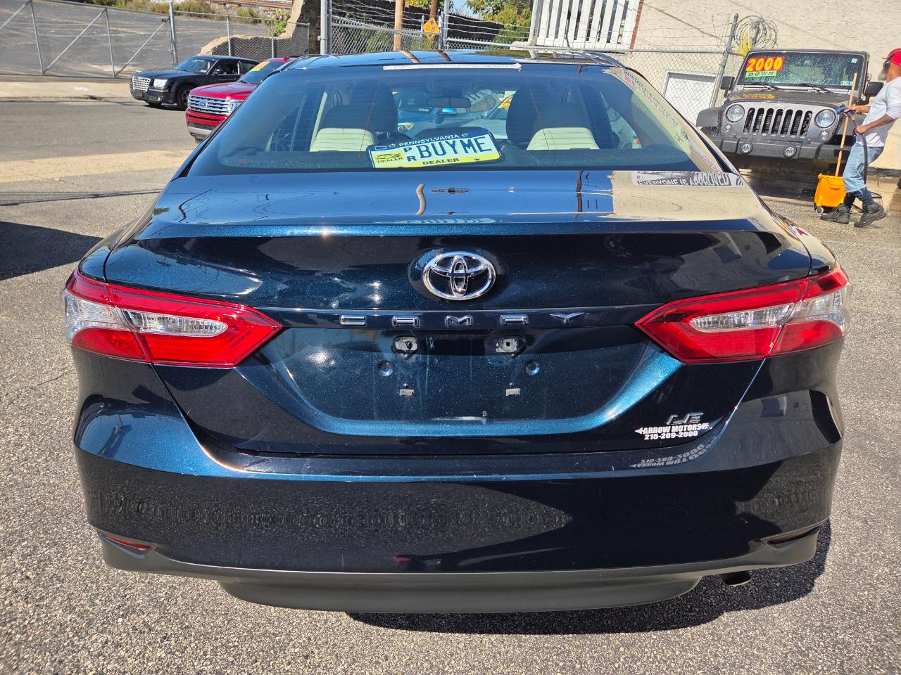 Toyota Camry  2018