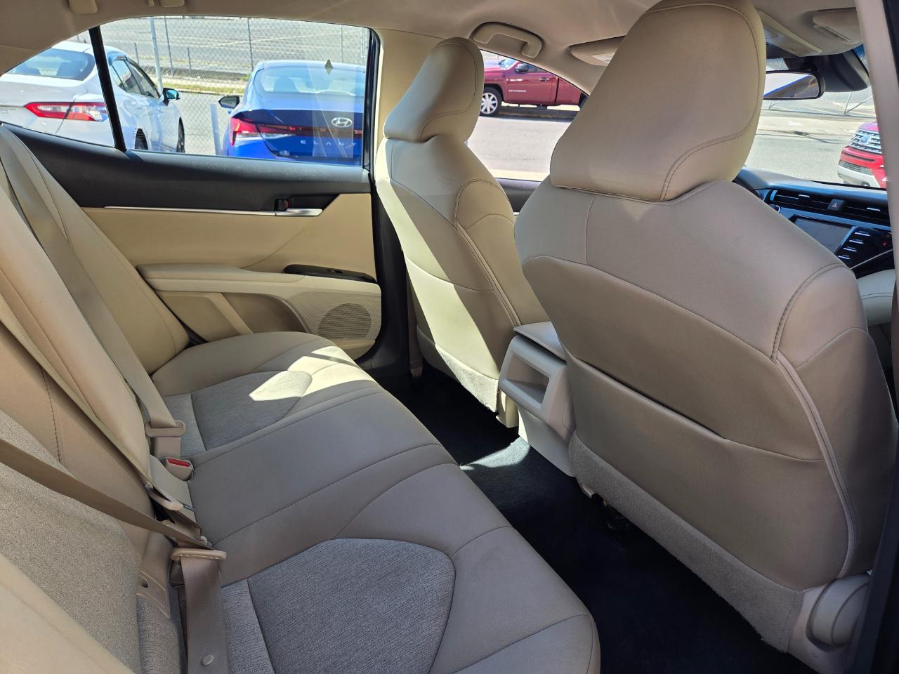 Toyota Camry  2018