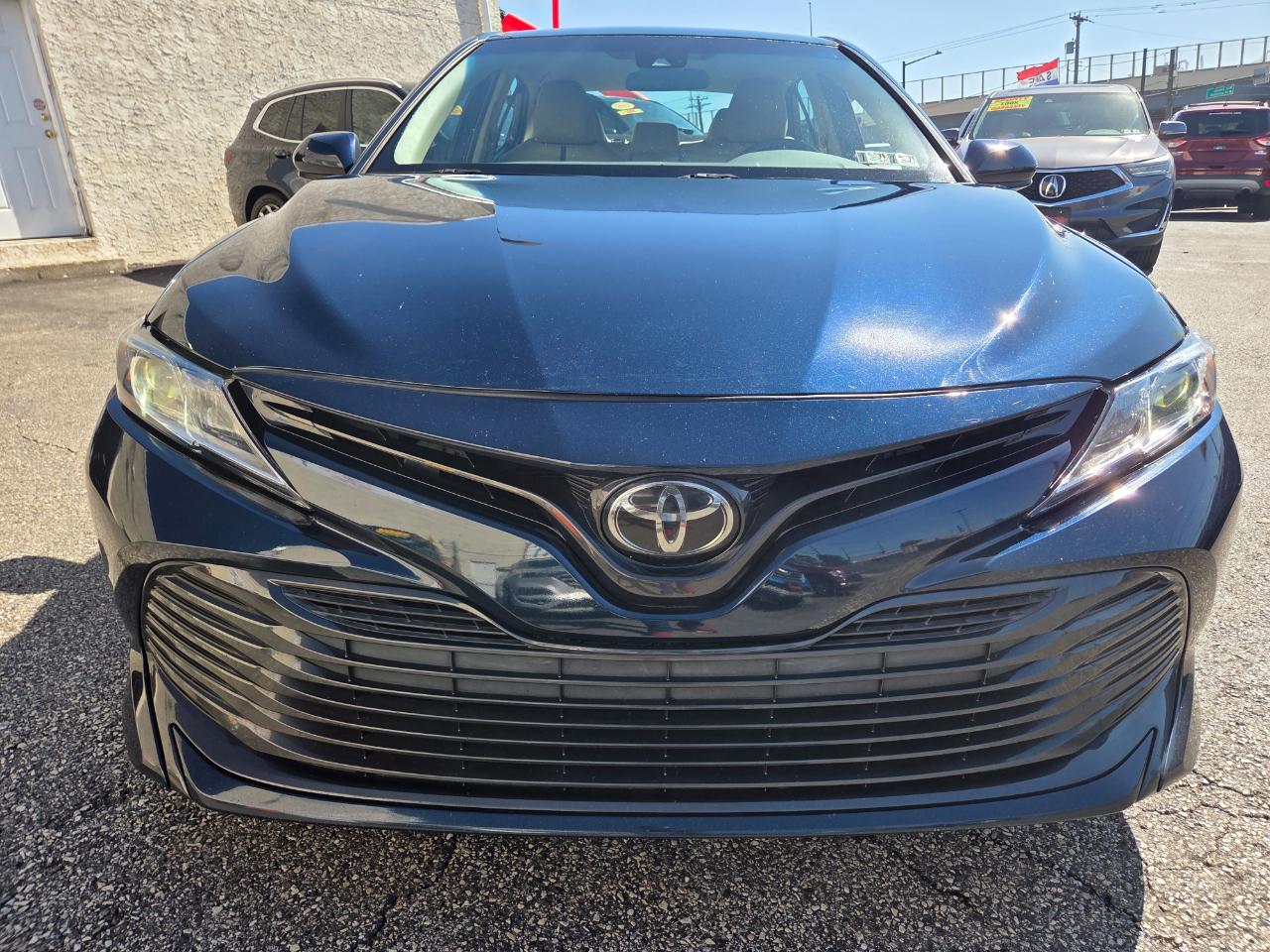 Toyota Camry  2018