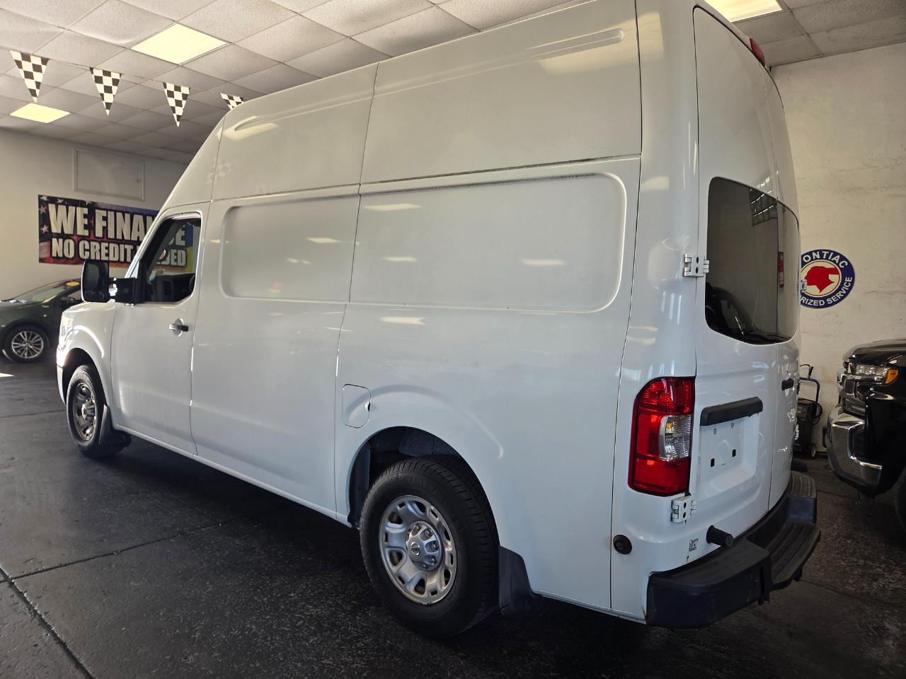 Nissan NV  2016
