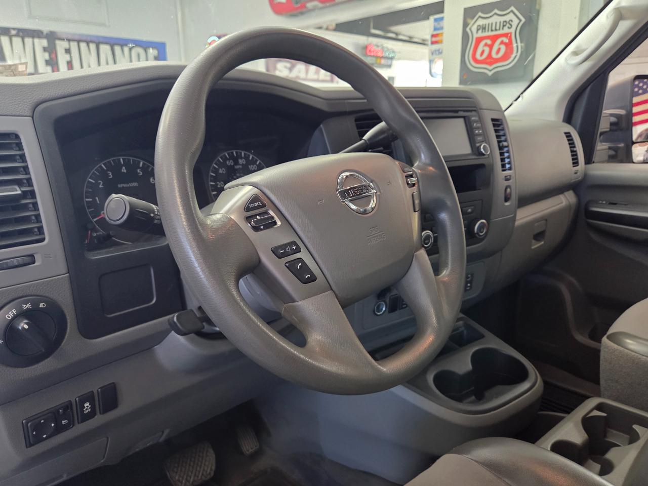 Nissan NV  2016
