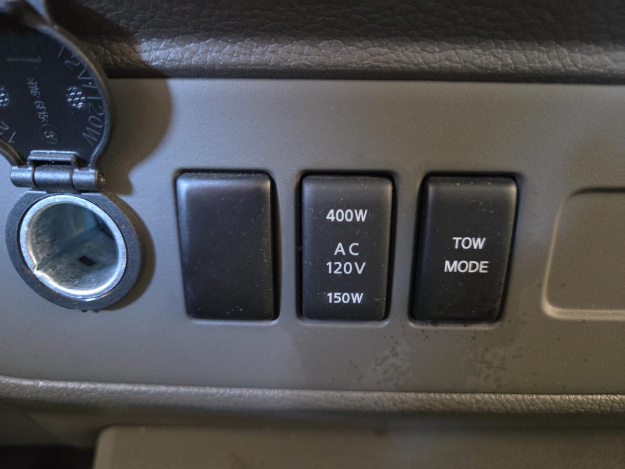 Nissan NV  2016