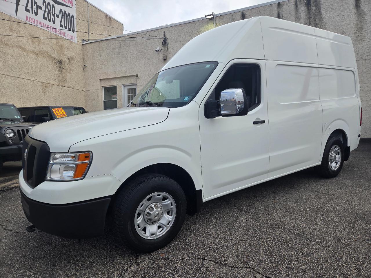 Nissan NV  2016