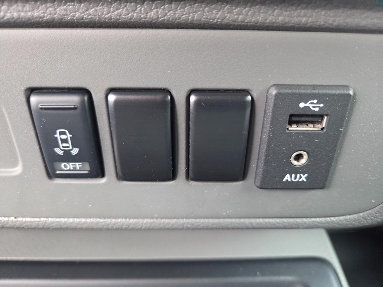 Nissan NV  2016