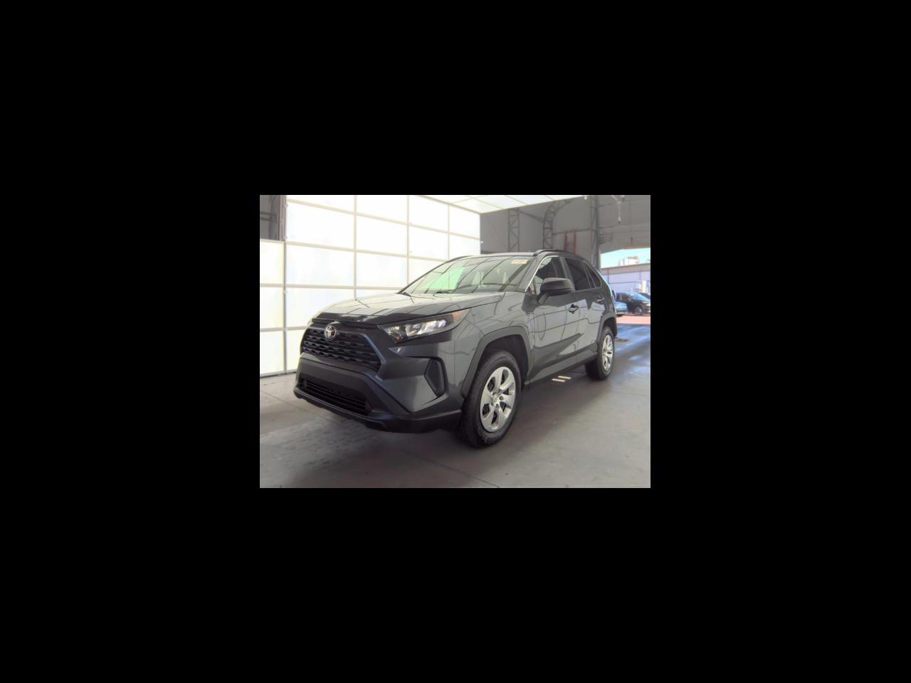 2020 Toyota RAV4 LE Sport Utility 4D