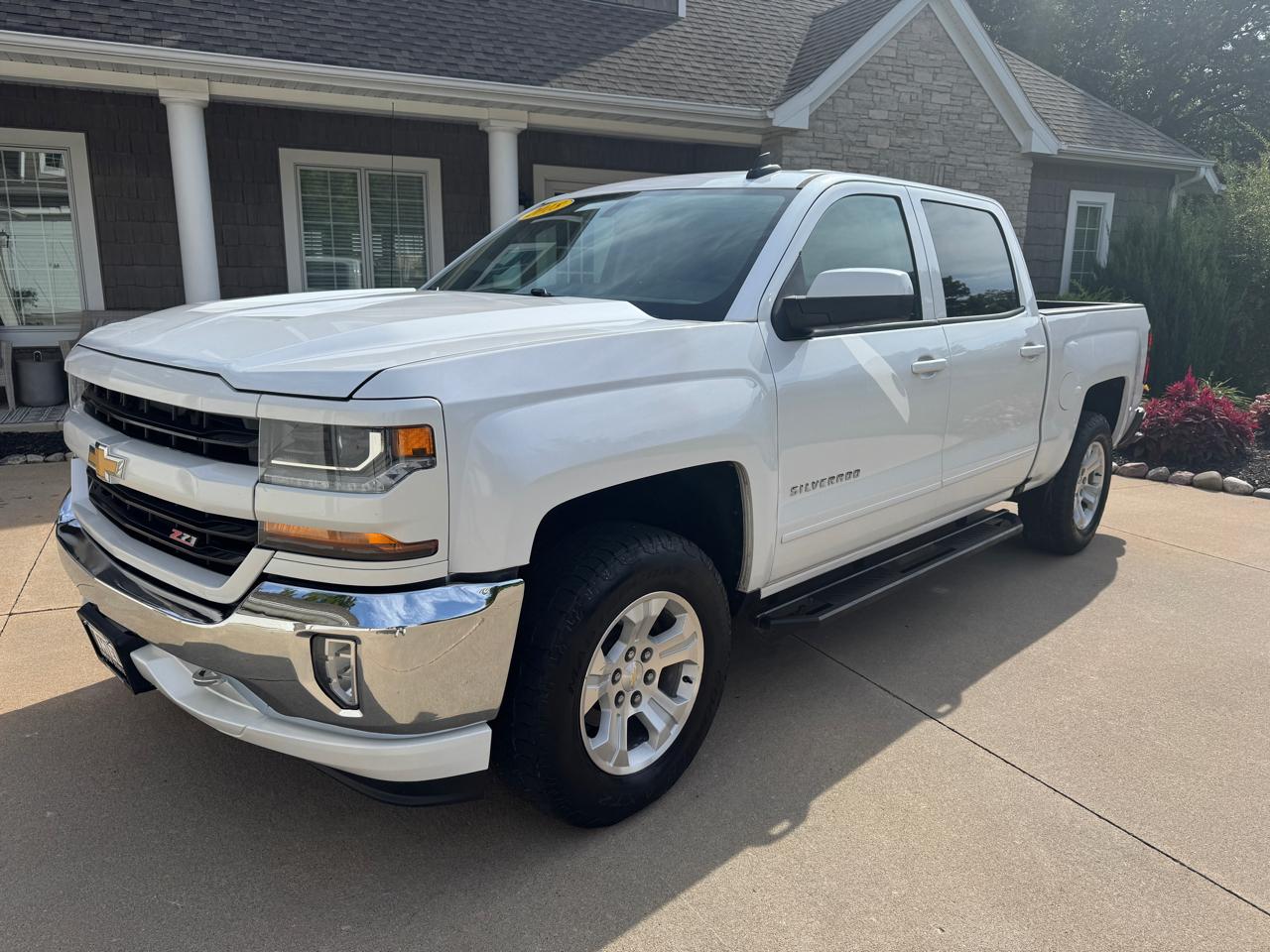 2018 Chevrolet Silverado 1500 LT Crew Cab 4WD