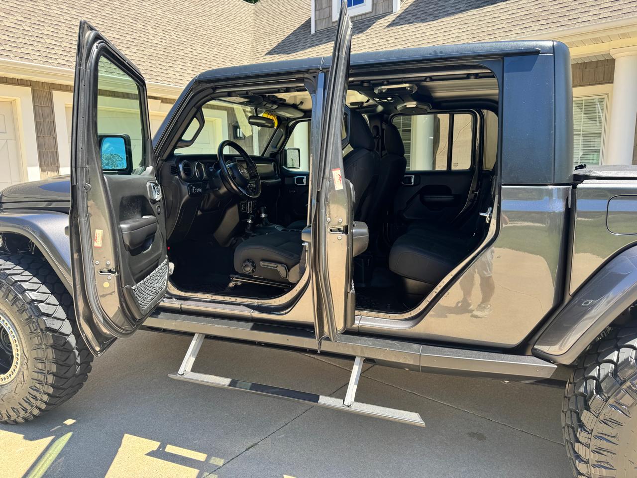 Jeep Gladiator Sport 2021