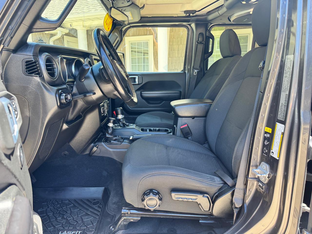 Jeep Gladiator Sport 2021