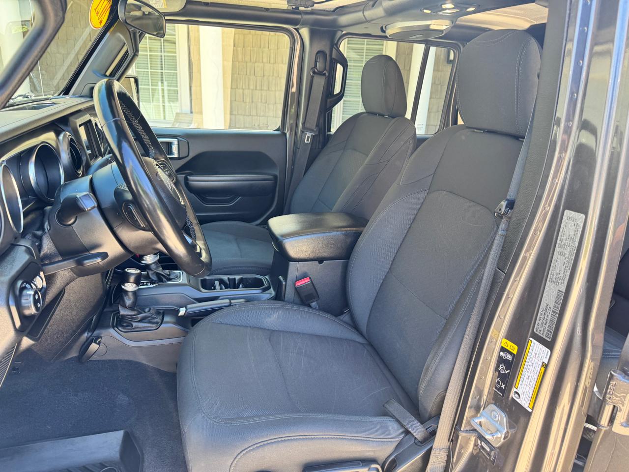 Jeep Gladiator Sport 2021