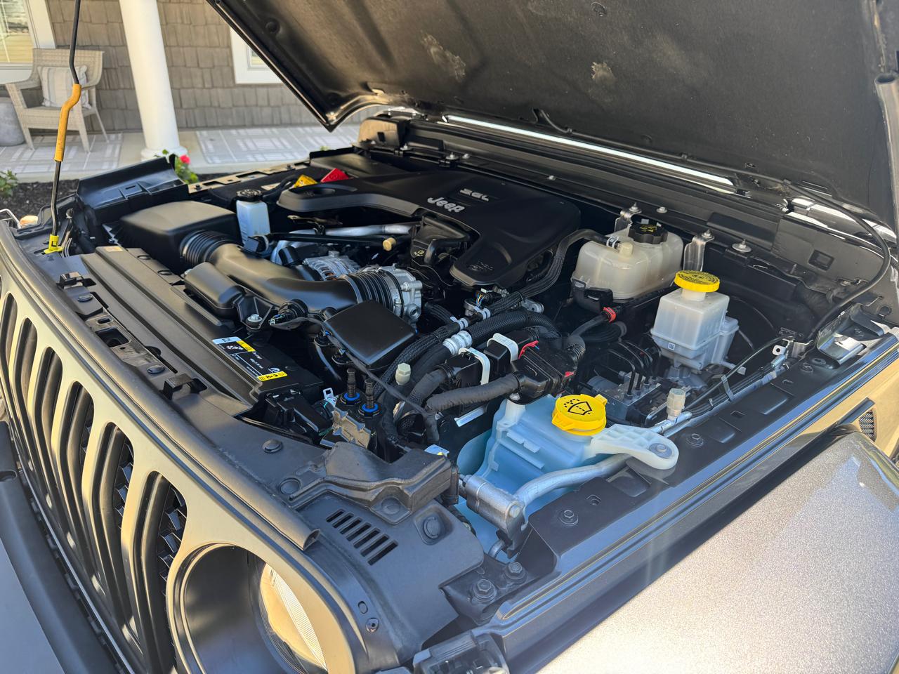 Jeep Gladiator Sport 2021
