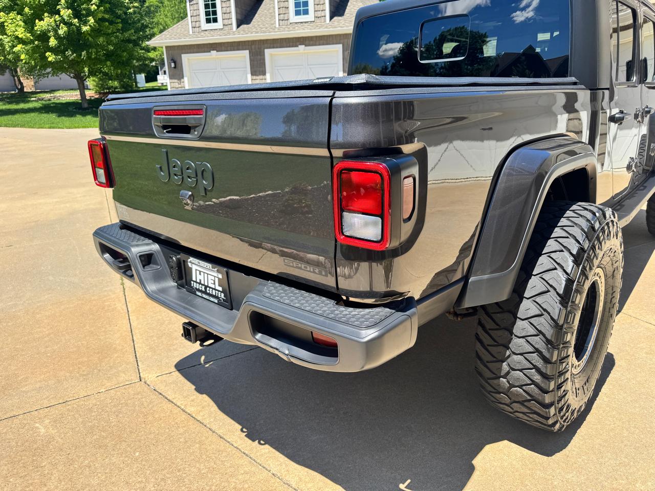 Jeep Gladiator Sport 2021