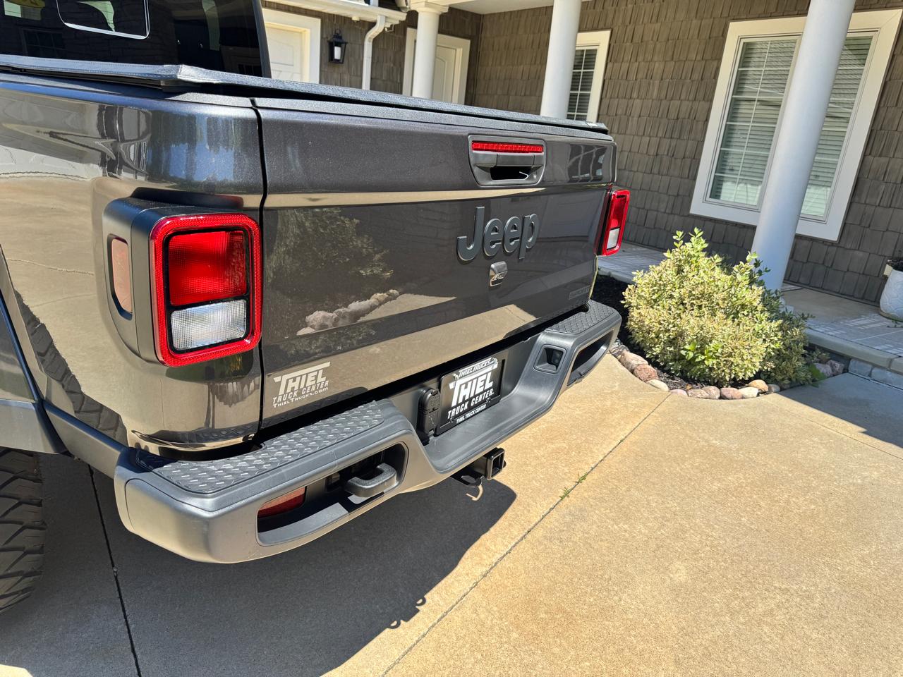 Jeep Gladiator Sport 2021