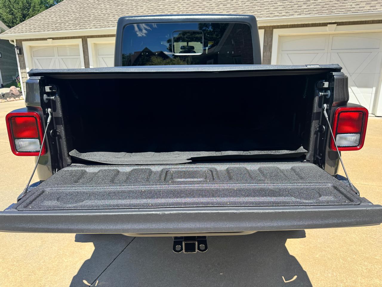 Jeep Gladiator Sport 2021