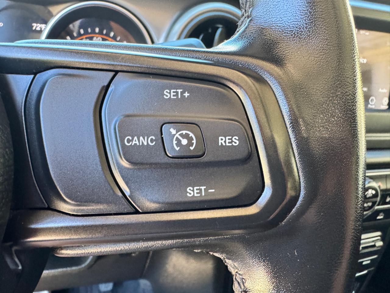 Jeep Gladiator Sport 2021