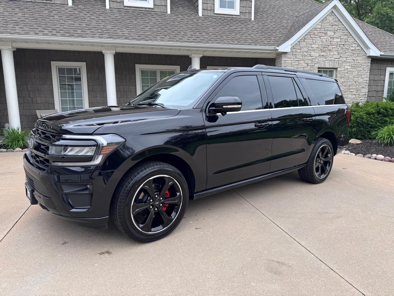 Ford Expedition MAX Limited 4WD 2023