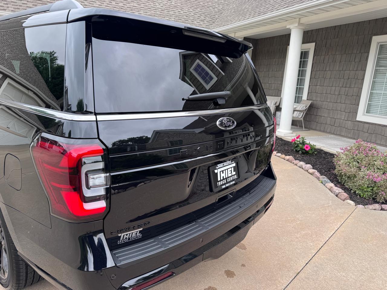 Ford Expedition MAX Limited 4WD 2023