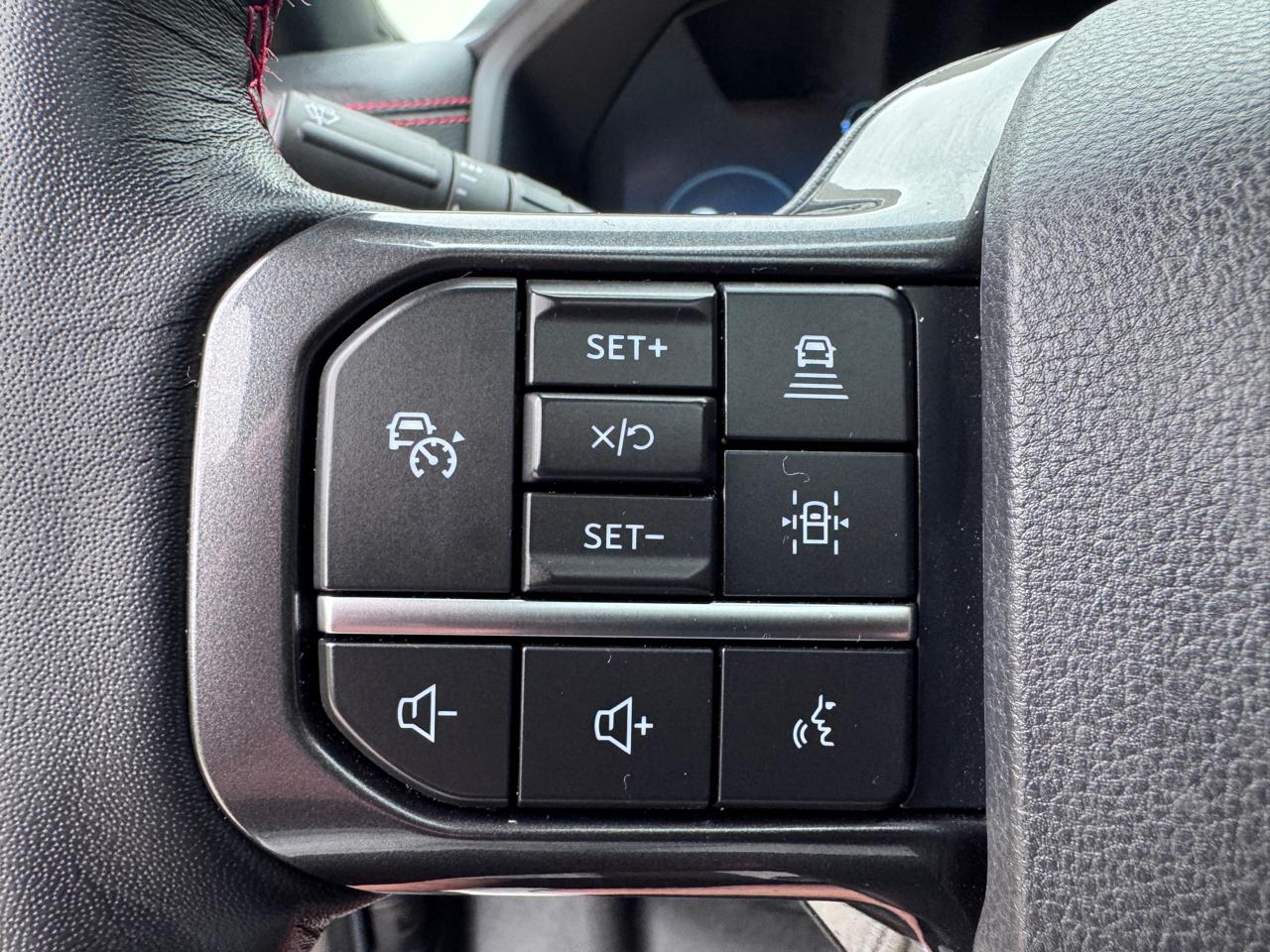 Ford Expedition MAX Limited 4WD 2023