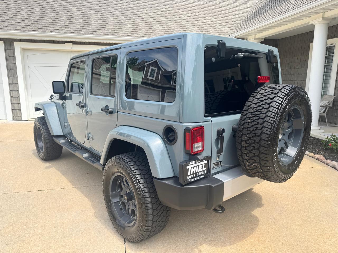 Jeep Wrangler Unlimited Sahara 4WD 2015