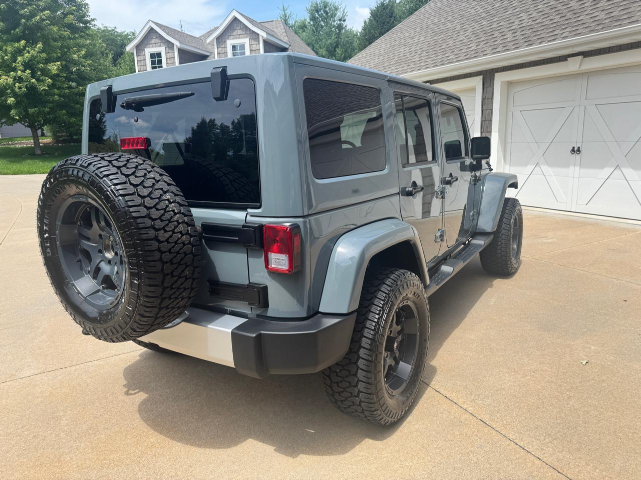 Jeep Wrangler Unlimited Sahara 4WD 2015