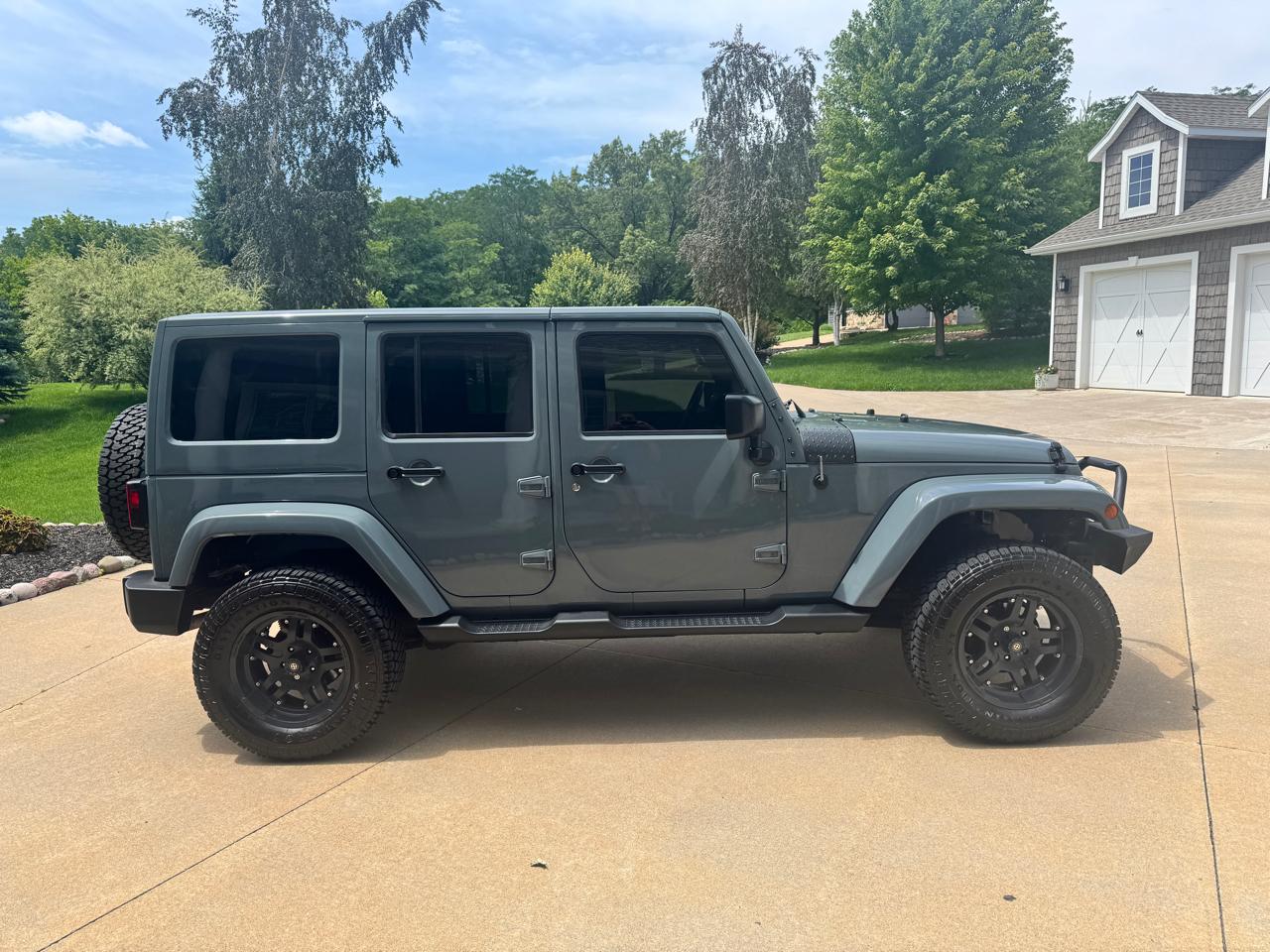 Jeep Wrangler Unlimited Sahara 4WD 2015