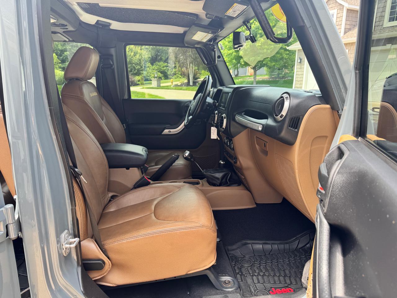 Jeep Wrangler Unlimited Sahara 4WD 2015