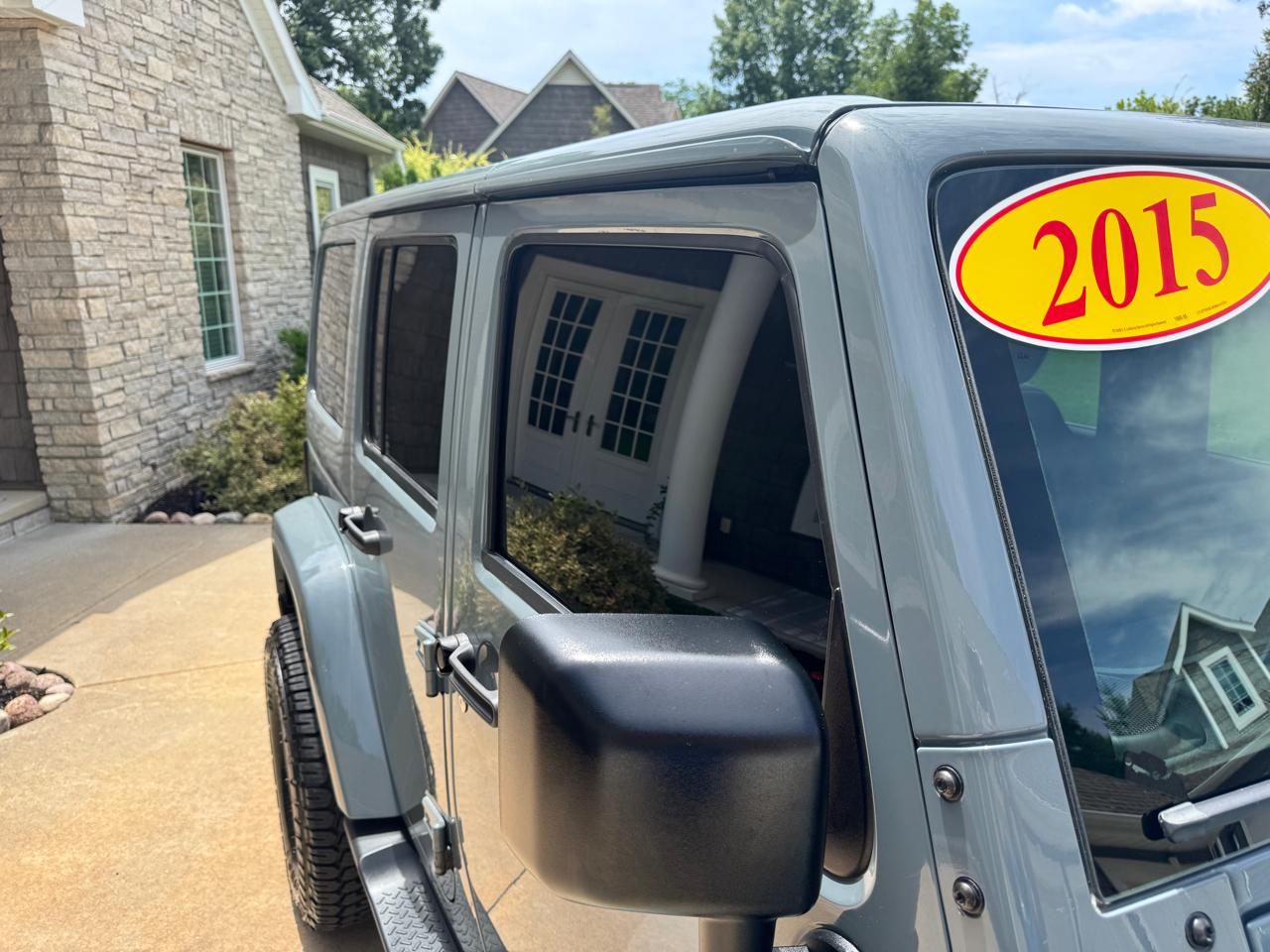 Jeep Wrangler Unlimited Sahara 4WD 2015