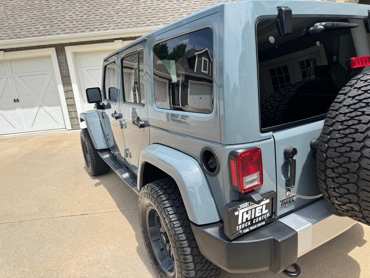Jeep Wrangler Unlimited Sahara 4WD 2015