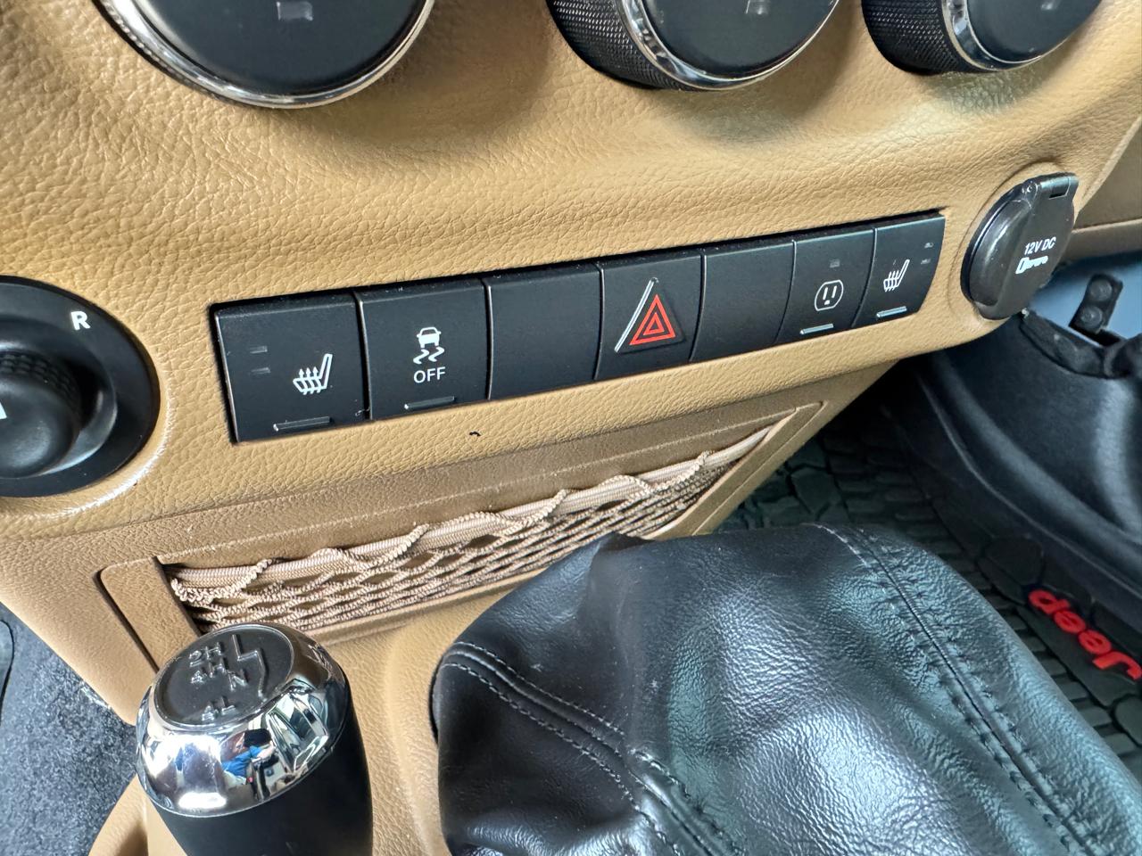 Jeep Wrangler Unlimited Sahara 4WD 2015