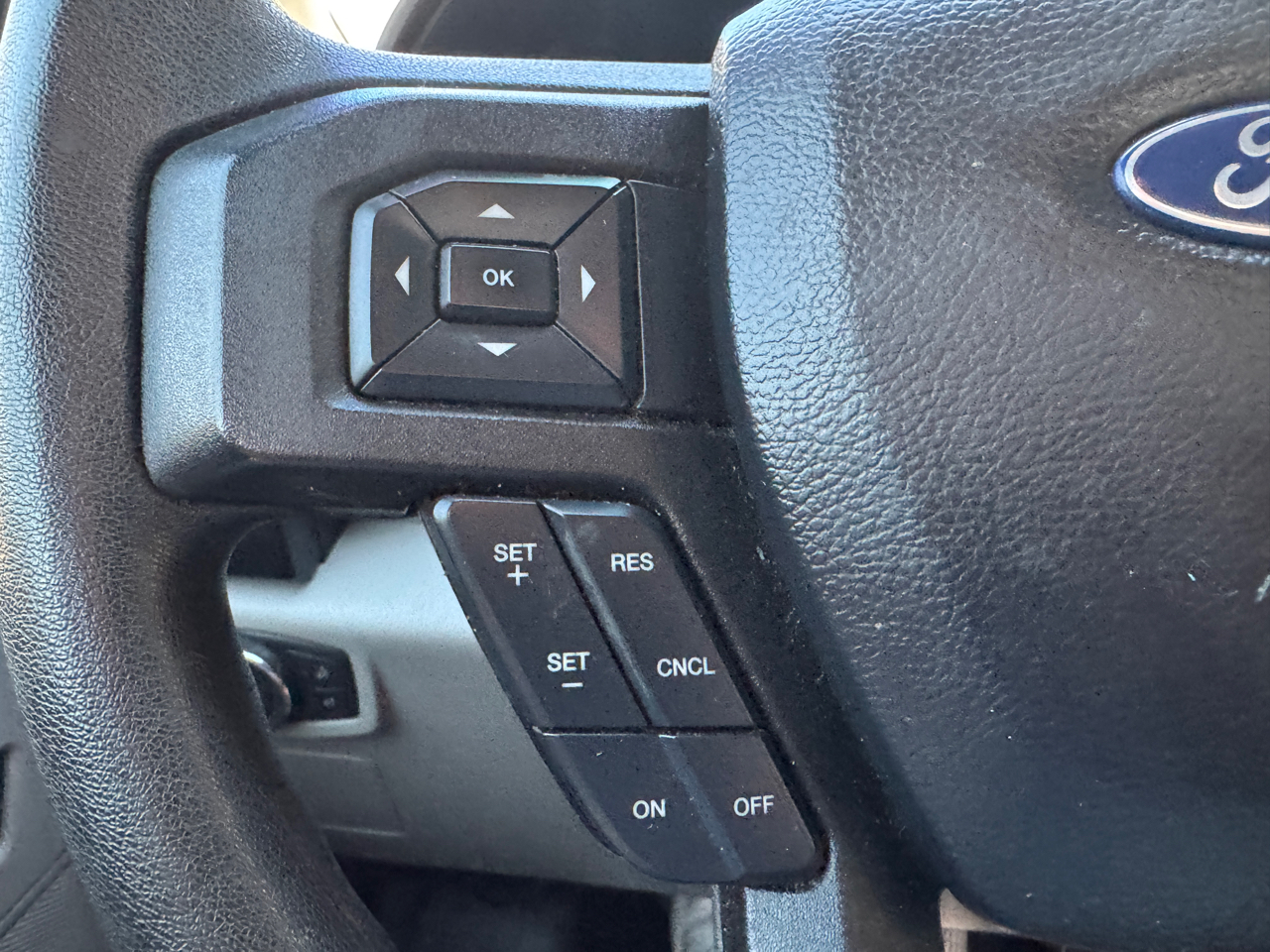 2020 Ford F-150 XL photo 35