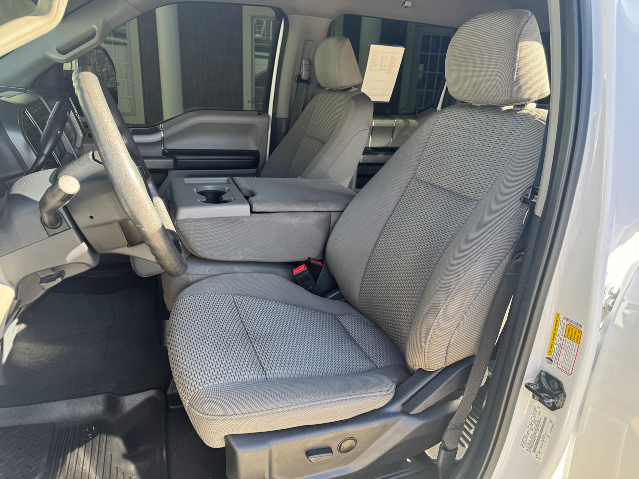 Ford Super Duty F-250 SRW XLT 4WD Crew Cab 6.75' Box 2022