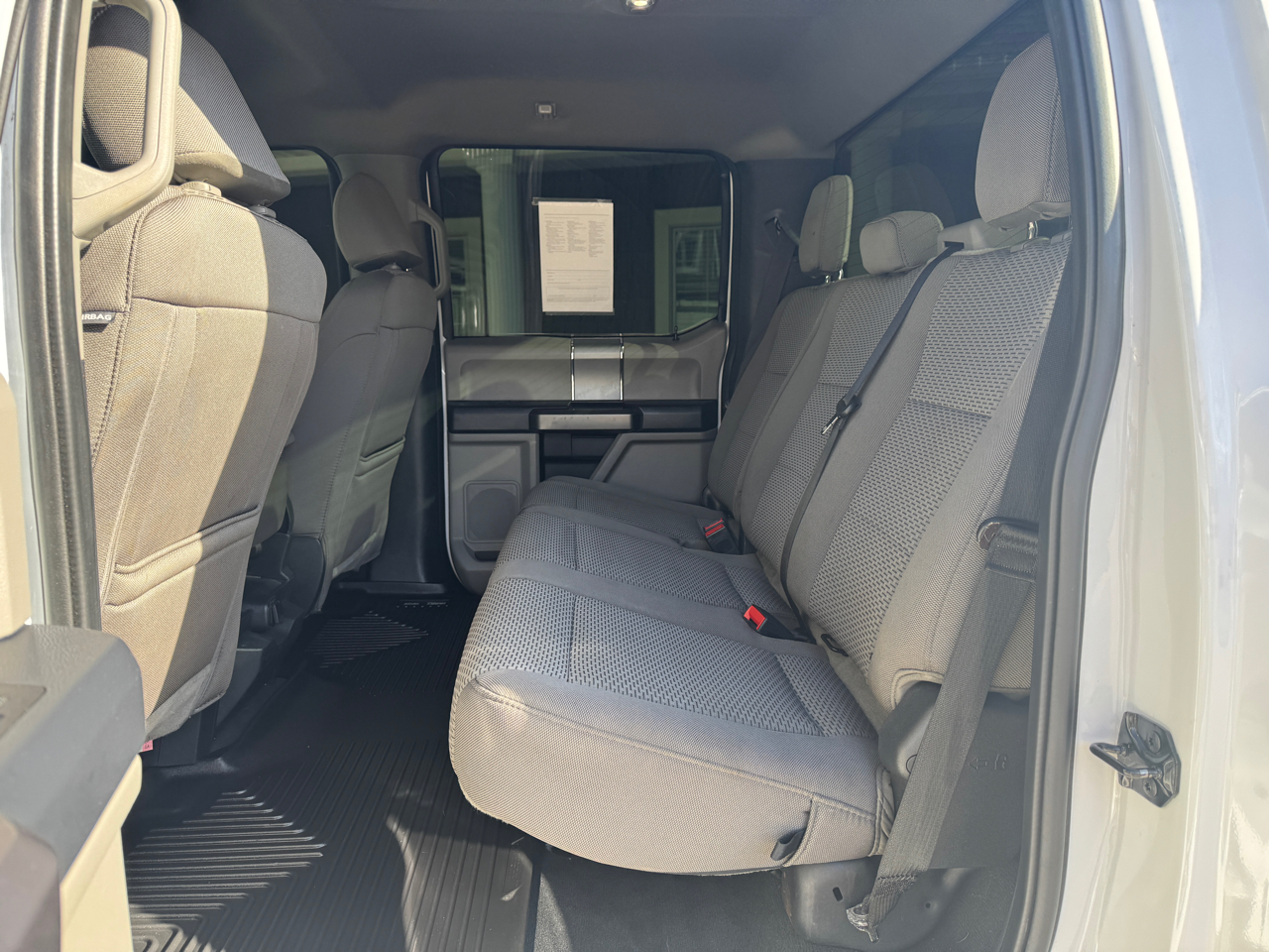 Ford Super Duty F-250 SRW XLT 4WD Crew Cab 6.75' Box 2022